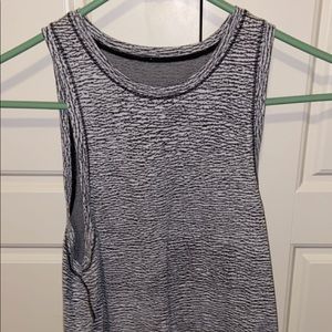 Lulu lemon tank